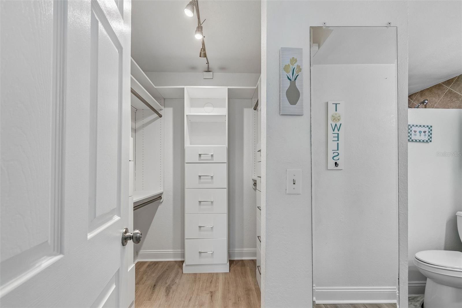 2117 LAKEWOOD CLUB DR S #7-N — photo 29
