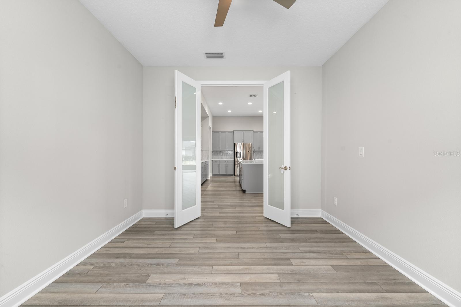 5406 LIMELIGHT DR — photo 17