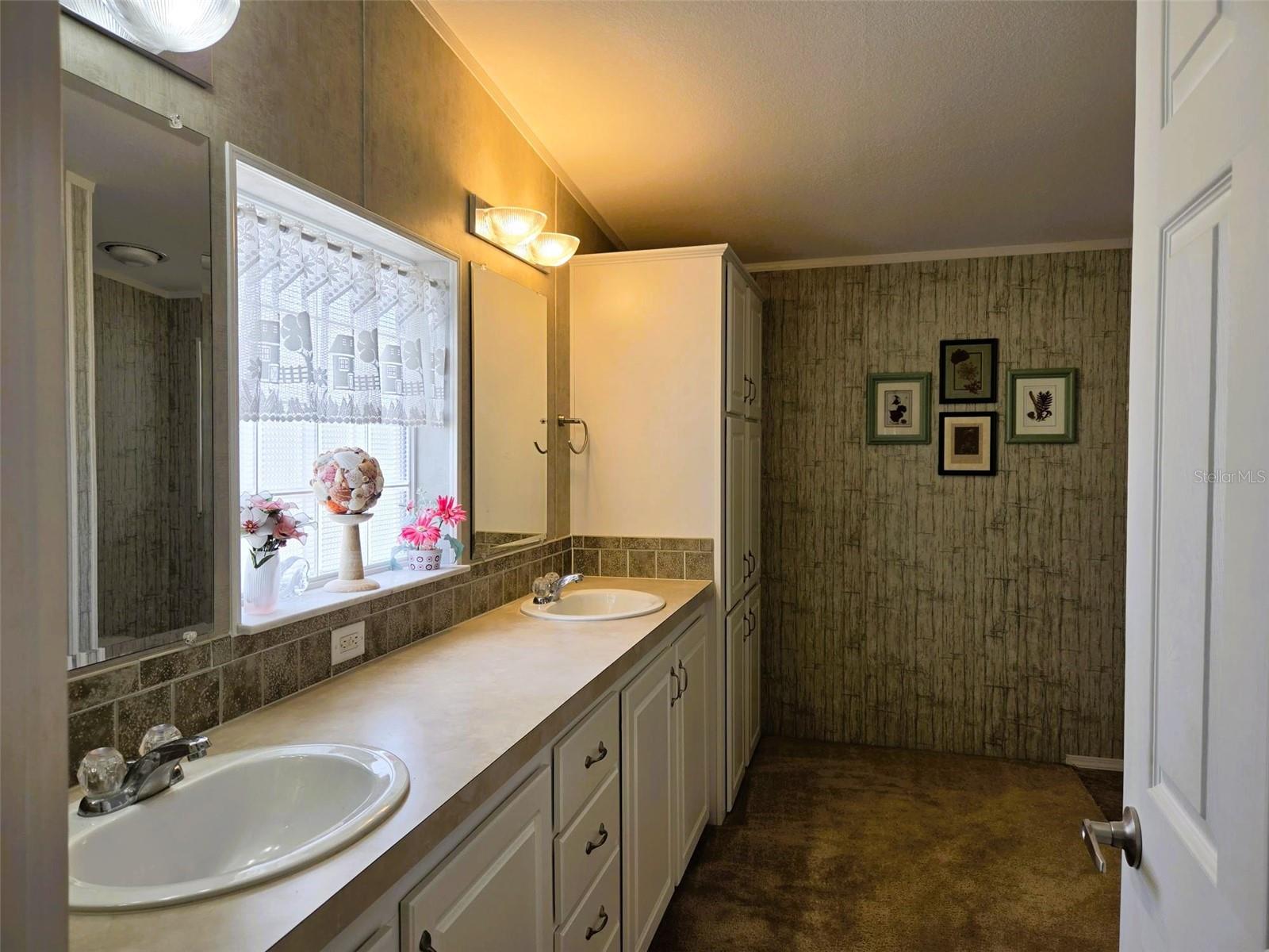 3324 OVERCUP OAK TER — photo 26