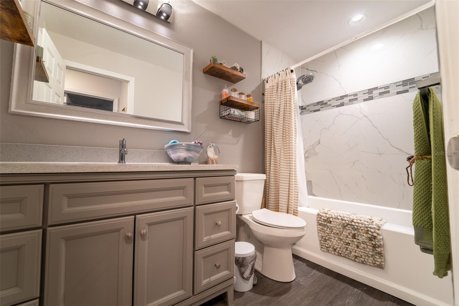 7407 MOUNT VERNON RD — photo 3