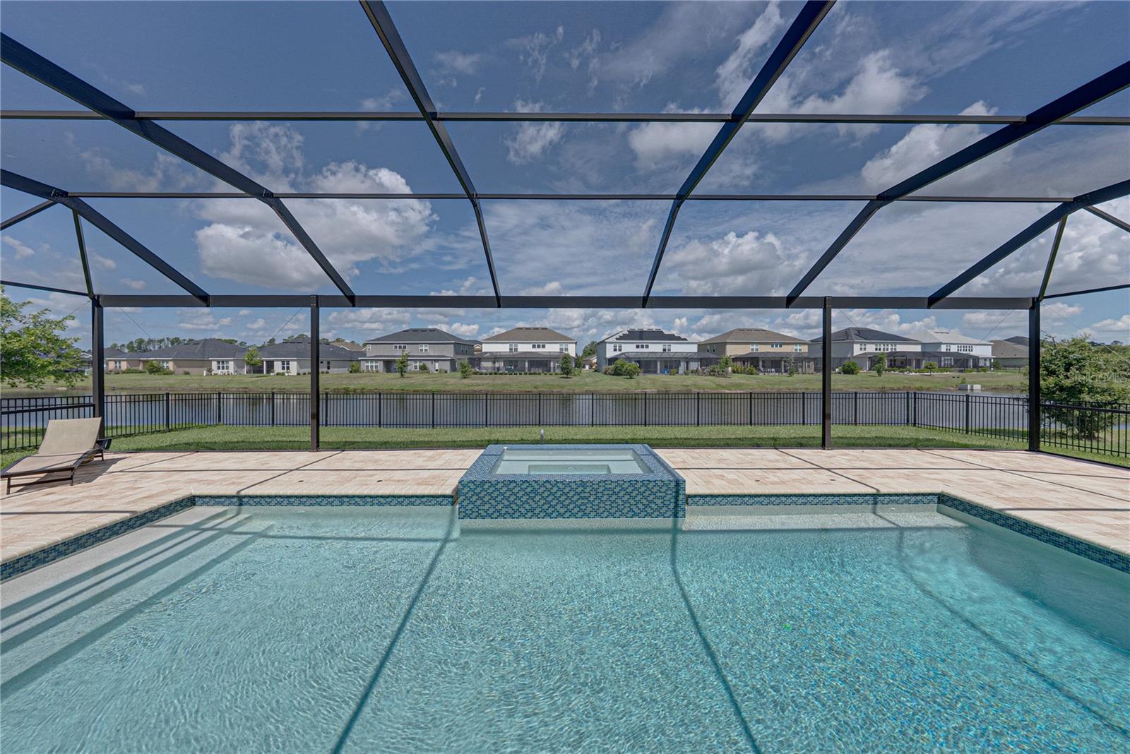 6978 BRADBURY CIR — photo 74