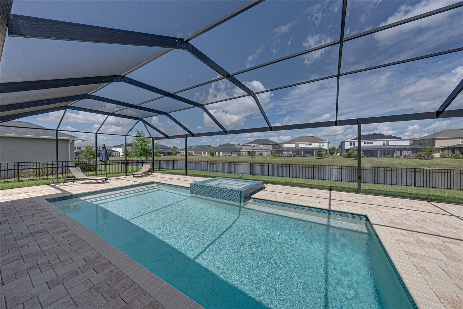 6978 BRADBURY CIR — photo 78