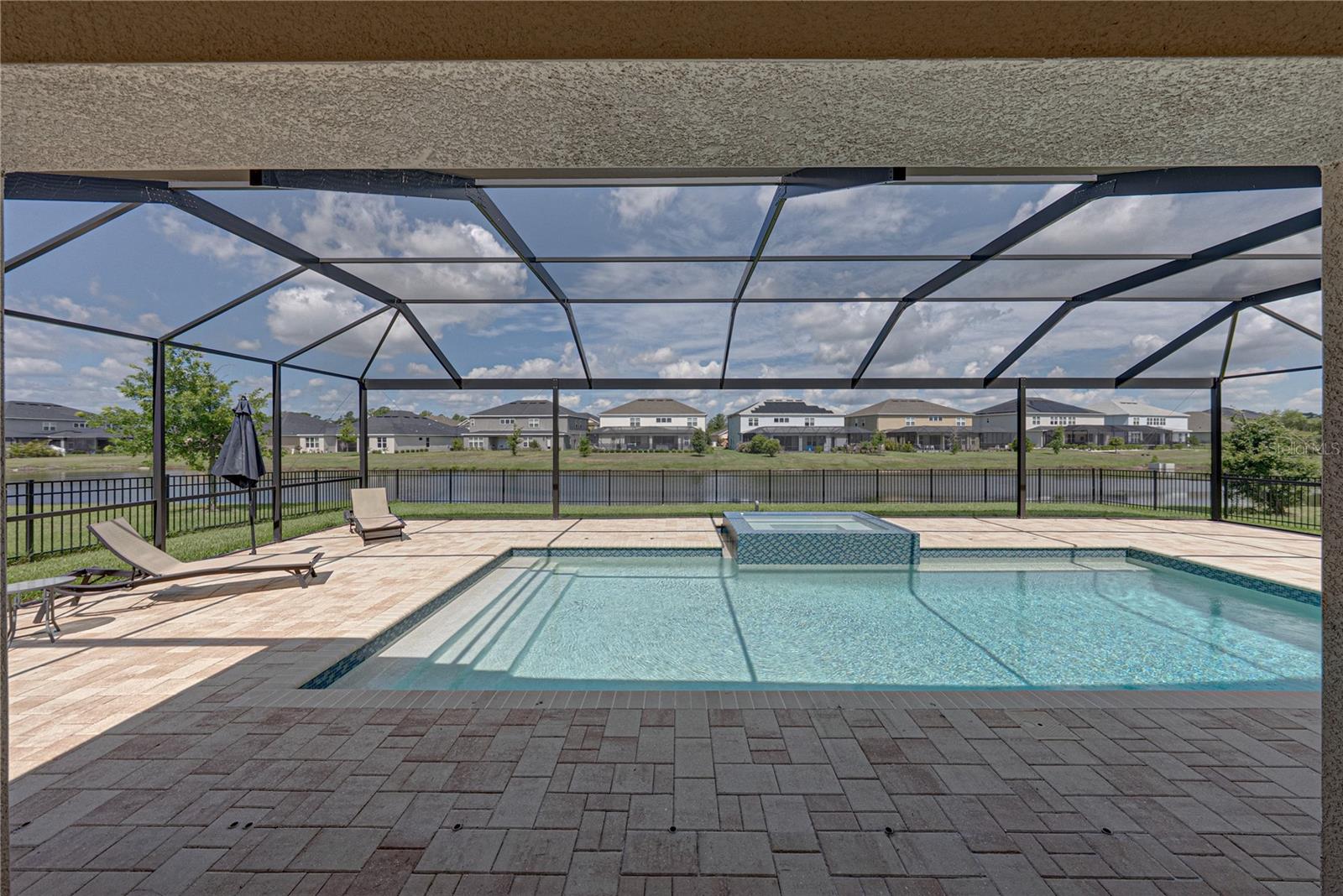 6978 BRADBURY CIR — photo 73