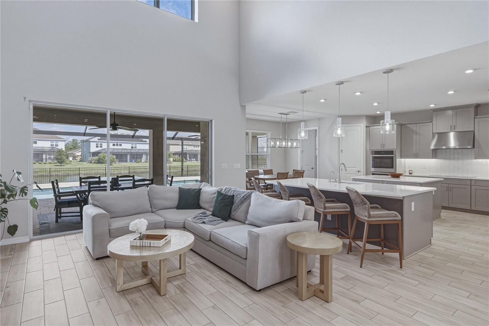 6978 BRADBURY CIR — photo 11