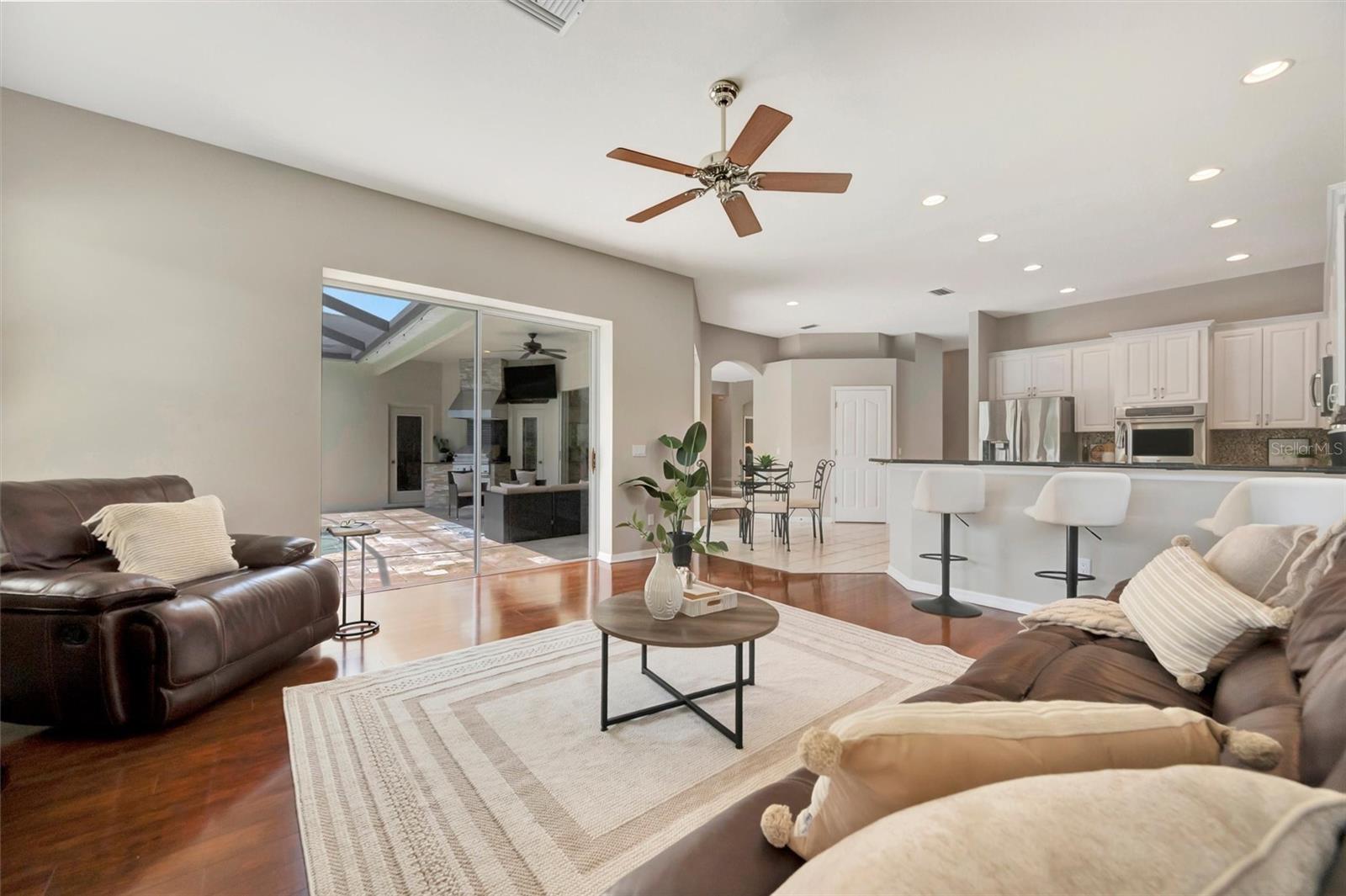 8523 PORTAGE AVE — photo 27