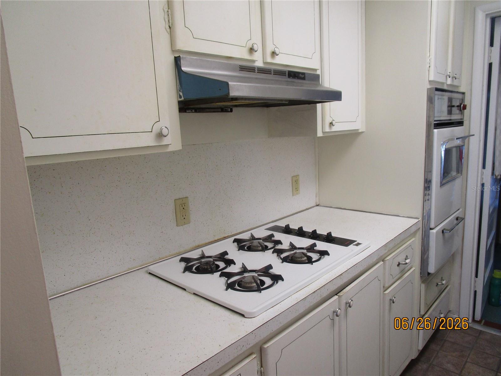 1950 58TH AVE N #10 — photo 15