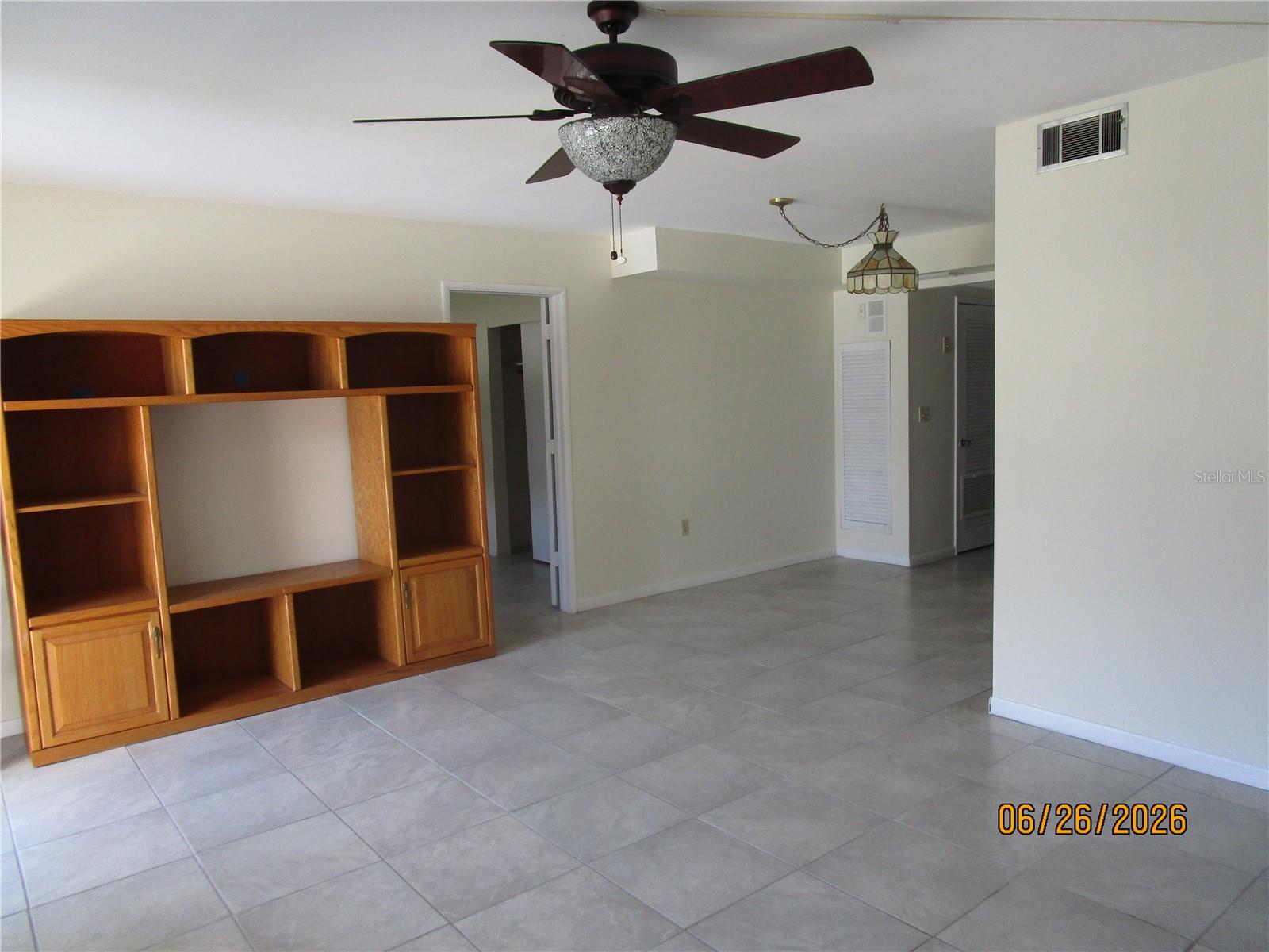 1950 58TH AVE N #10 — photo 4