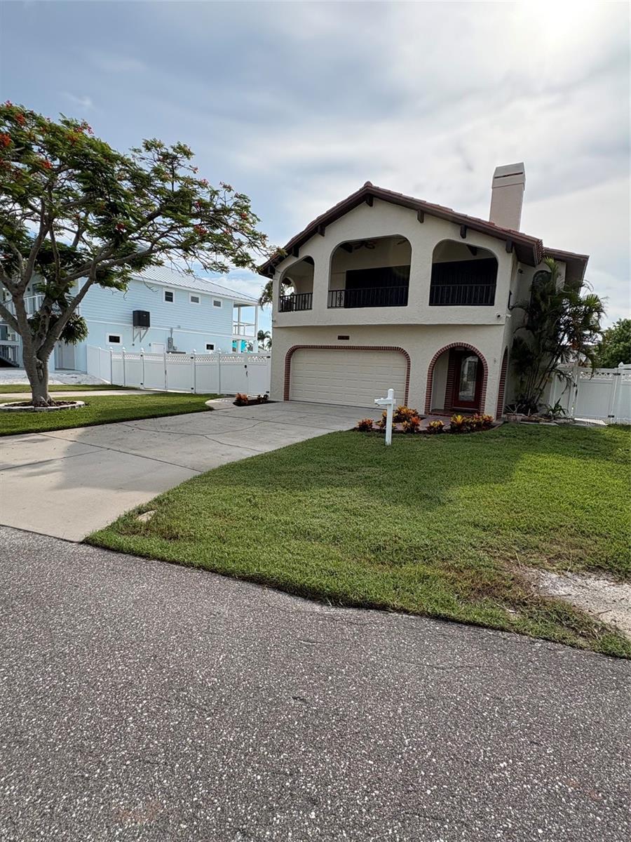 15810 REDINGTON DR — photo 3