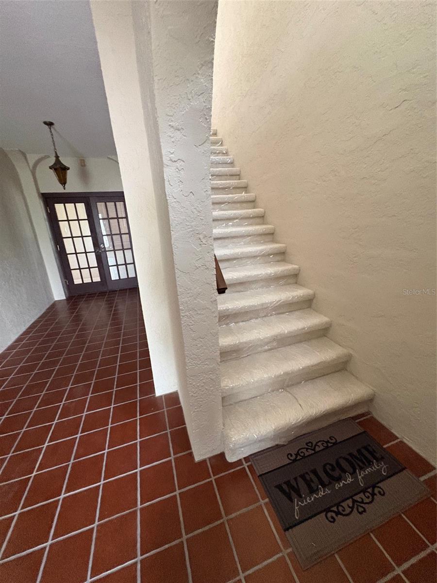 15810 REDINGTON DR — photo 5