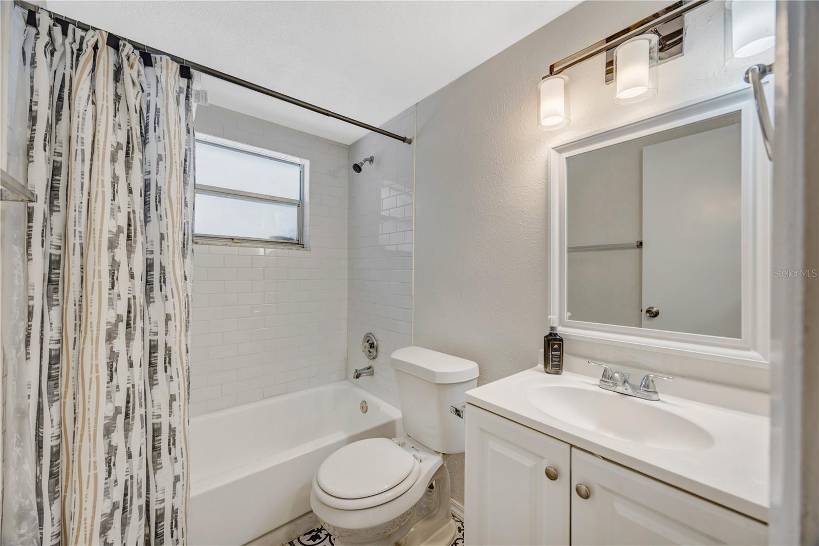 7804 NIAGARA DR — photo 13
