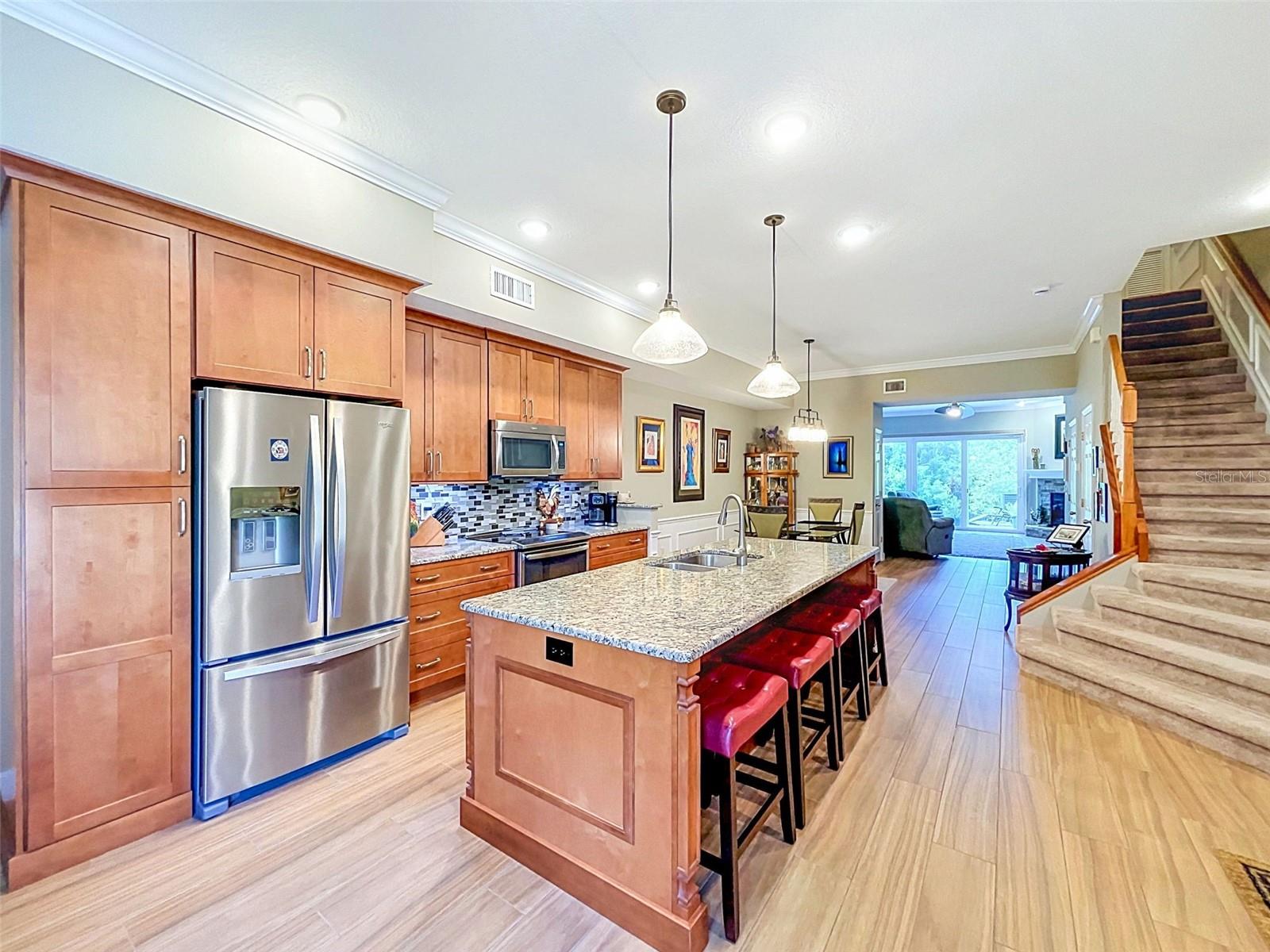 1722 ARABIAN LN — photo 10