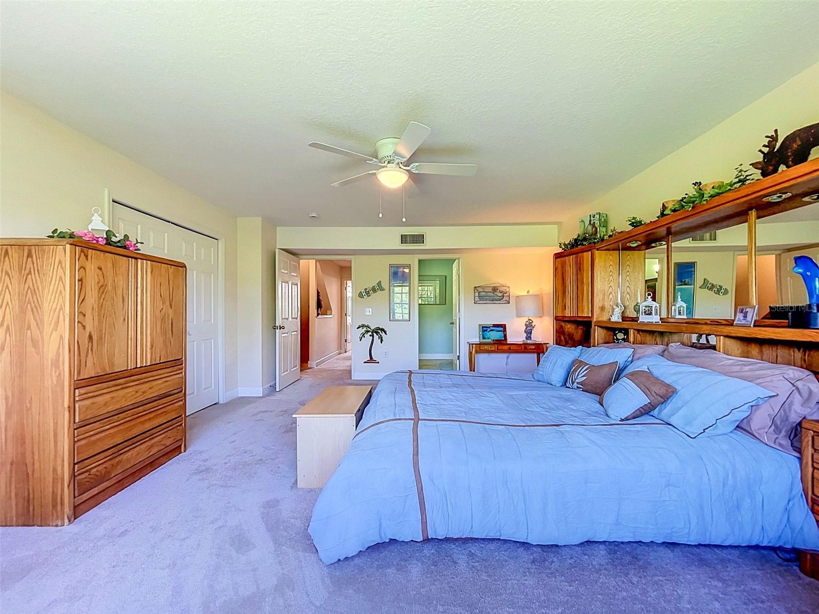 1722 ARABIAN LN — photo 41