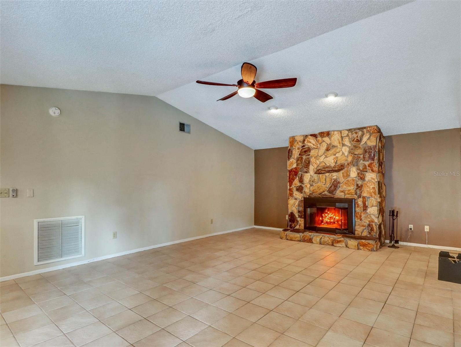 2021 TODD RD — photo 24