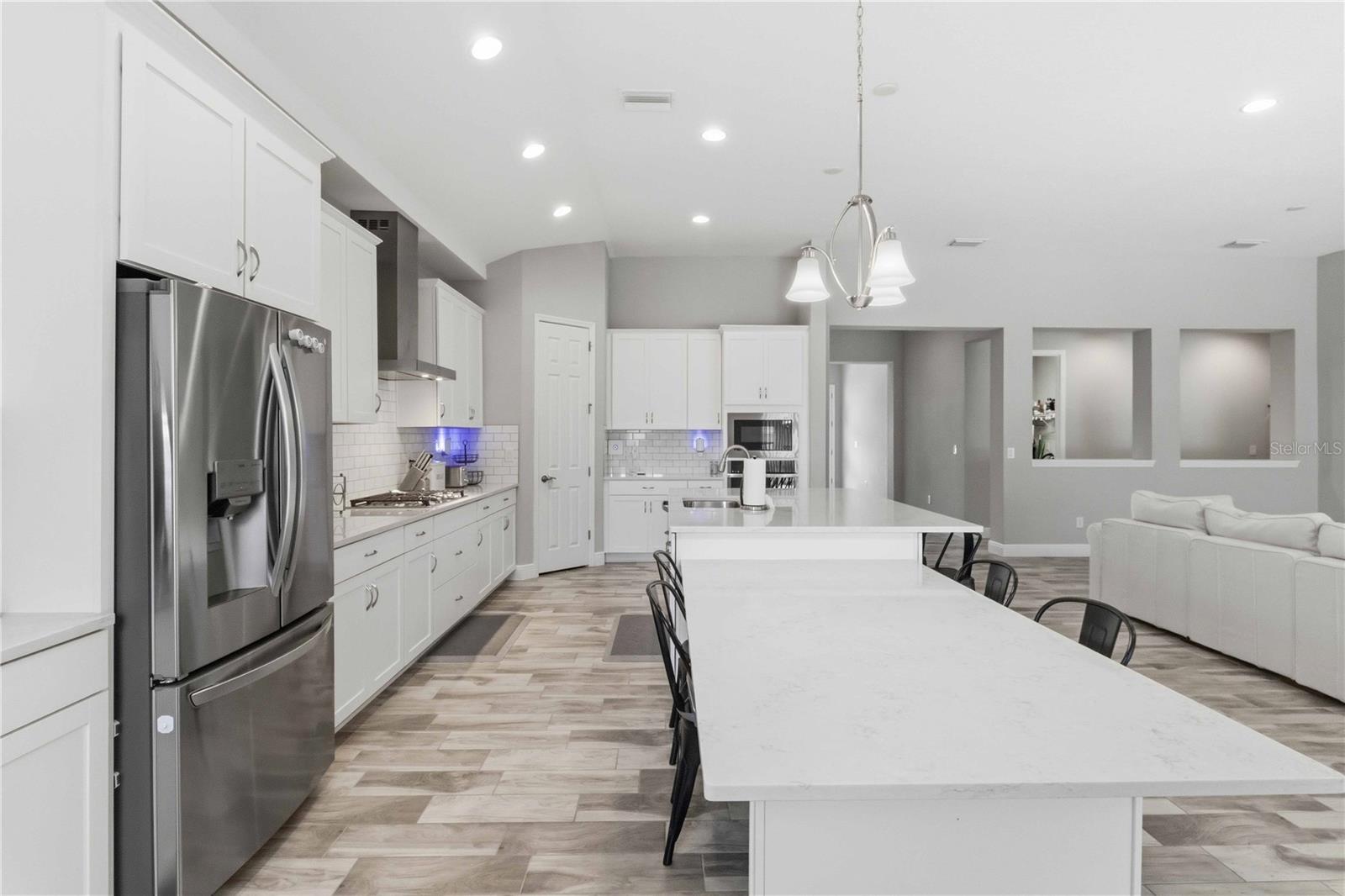 7526 PARADISO DR — photo 11