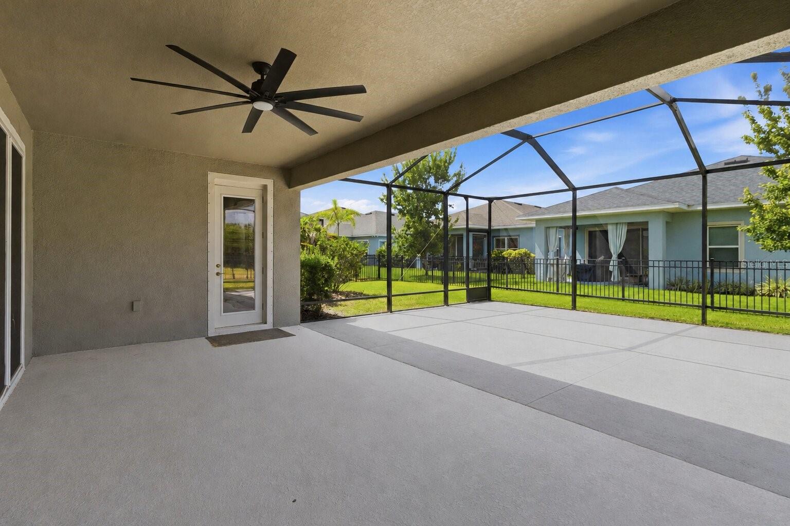7526 PARADISO DR — photo 24