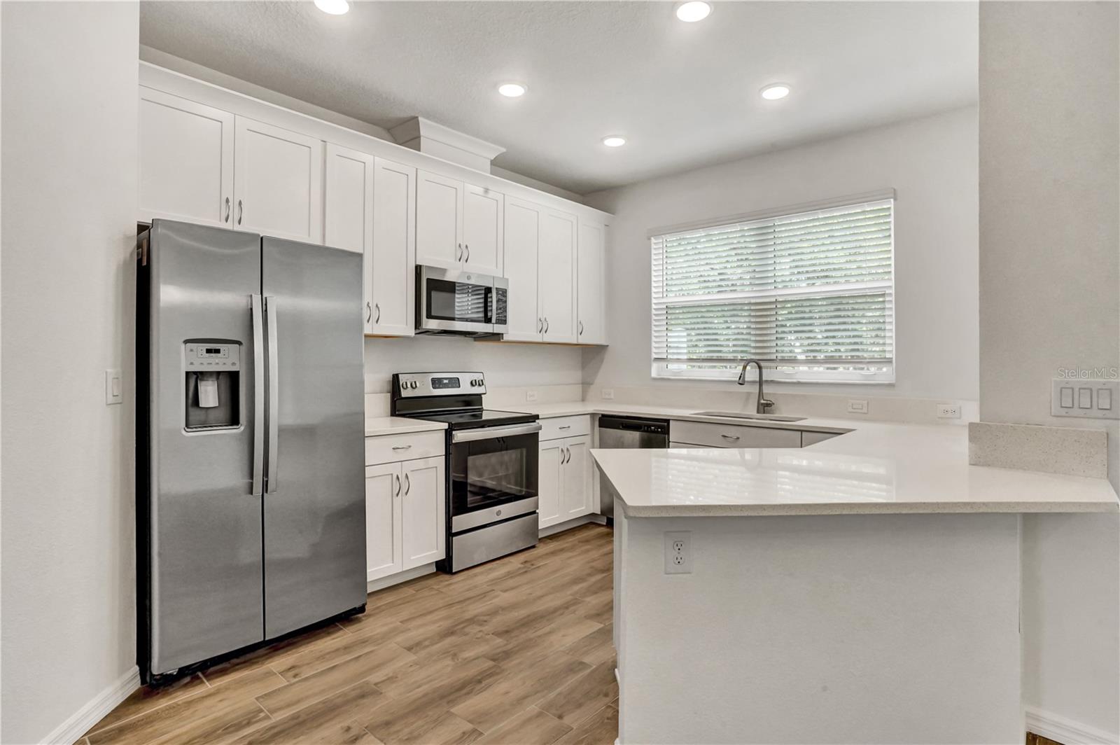 4020 VIA SIENNA CIR — photo 10