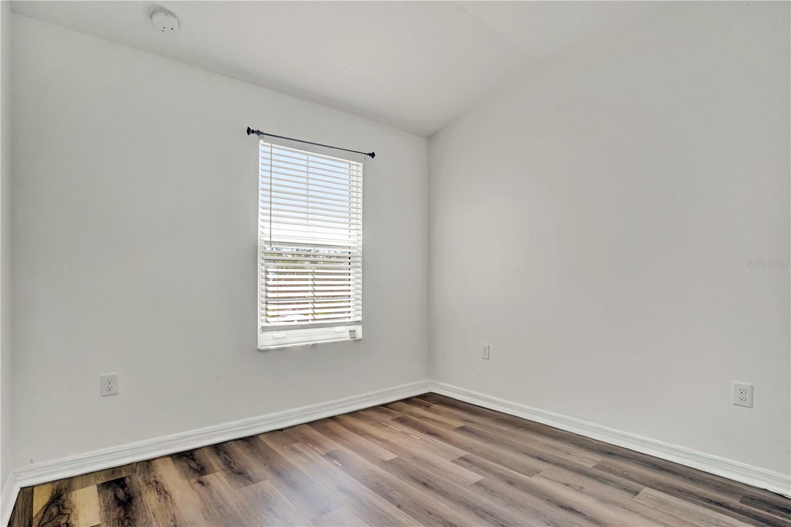 4020 VIA SIENNA CIR — photo 28