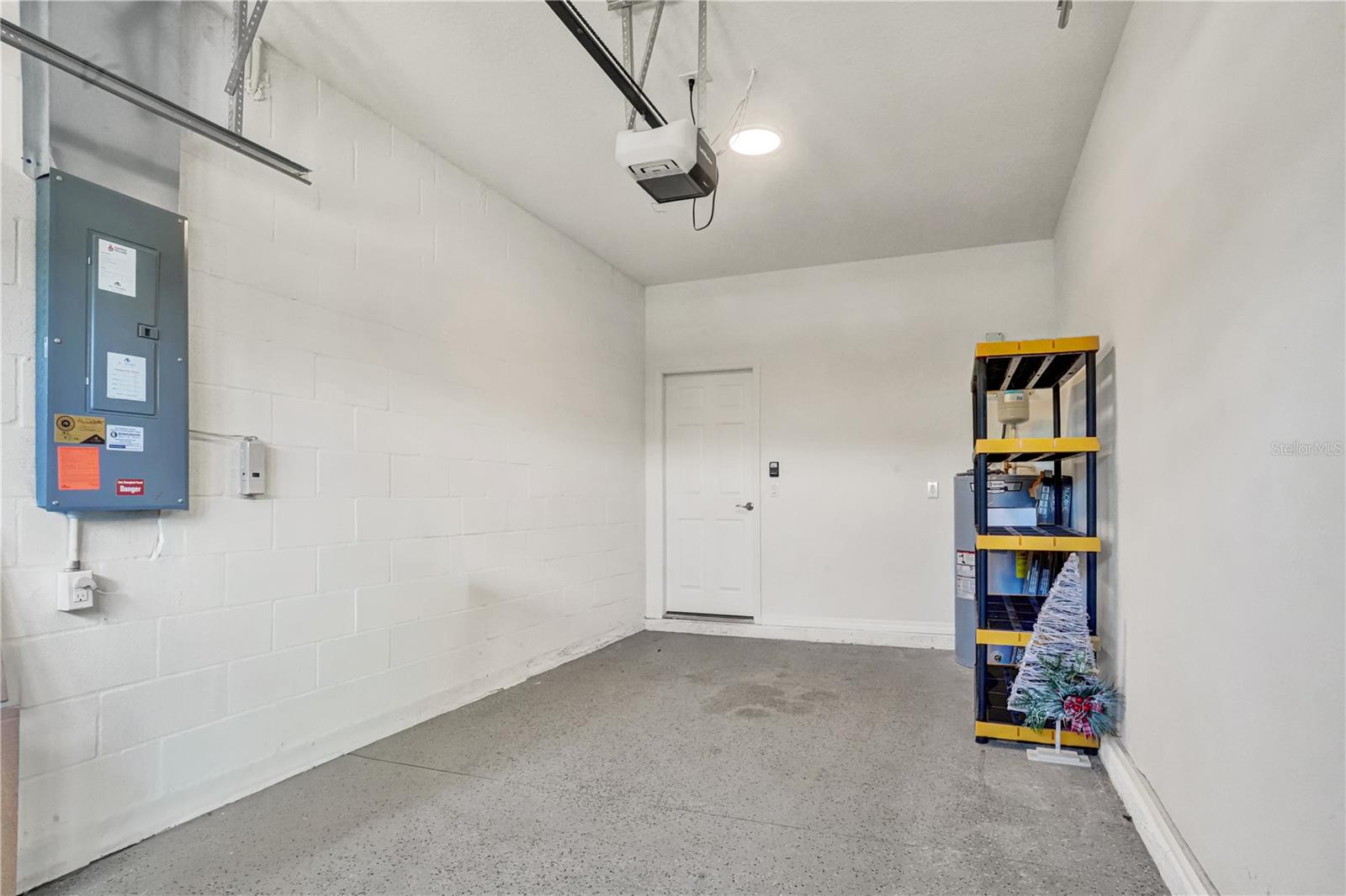 4020 VIA SIENNA CIR — photo 31