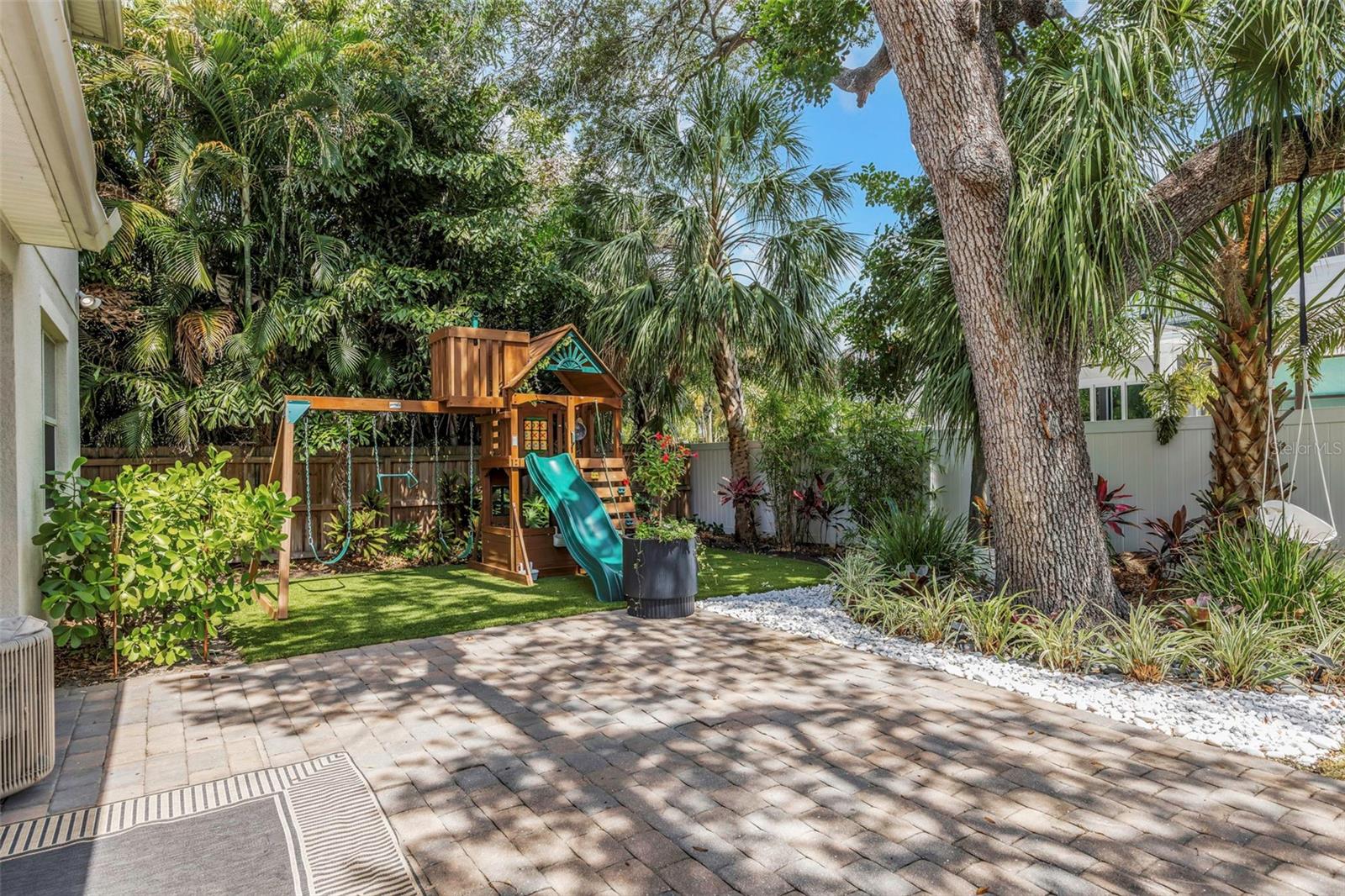 4109 W VASCONIA ST — photo 48