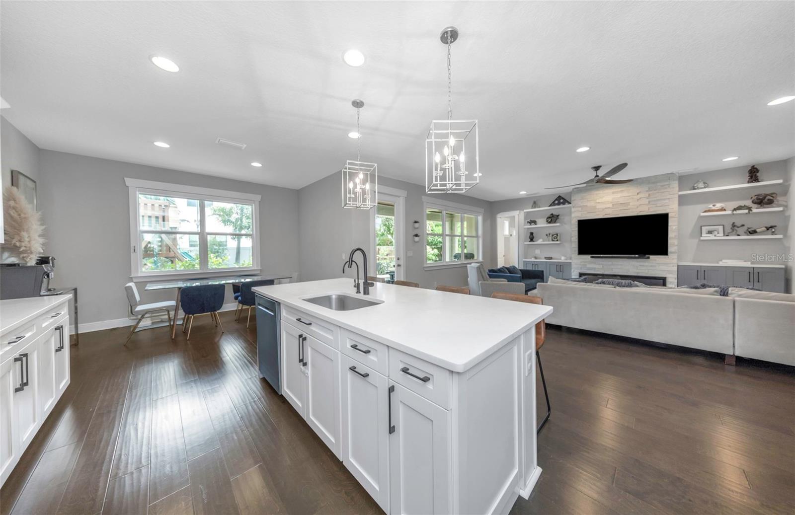 4109 W VASCONIA ST — photo 13