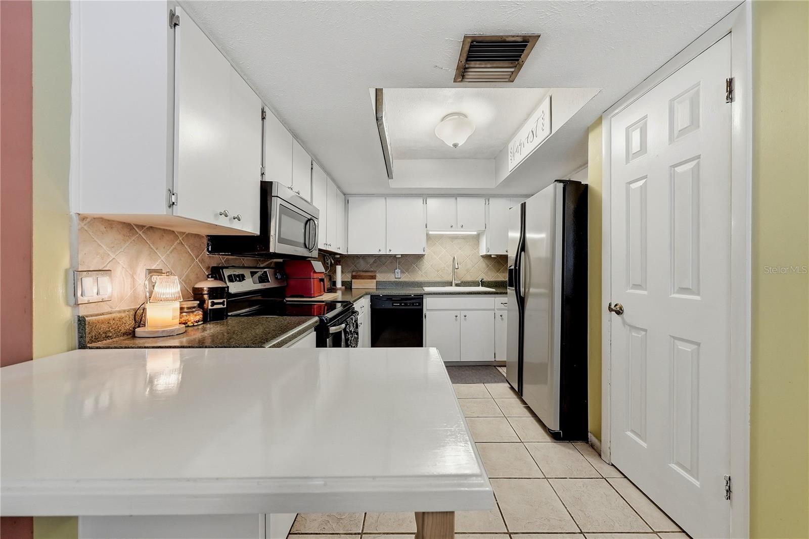 3801 UPLAND PL — photo 9