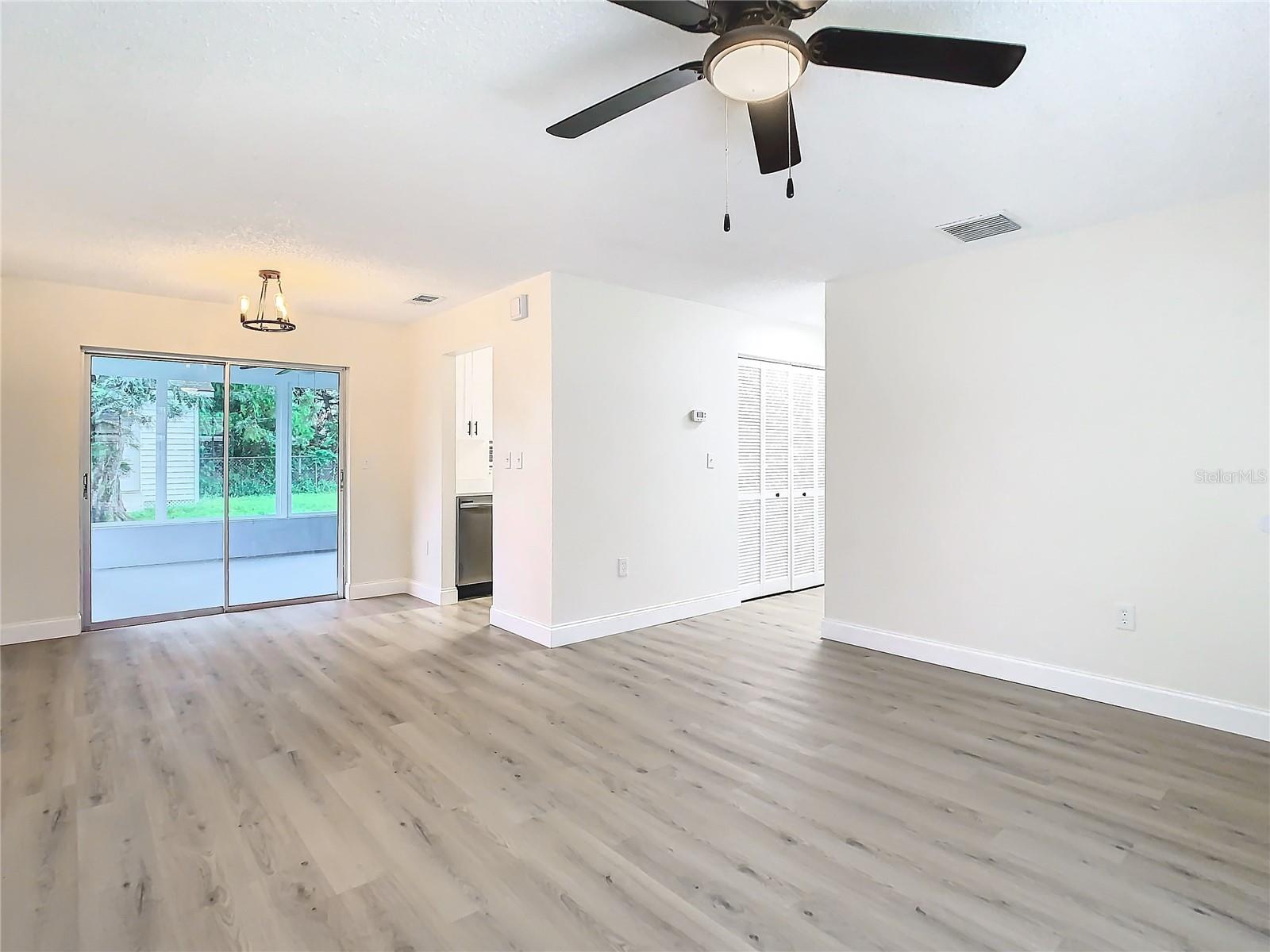 7400 MITCHELL RANCH RD — photo 7