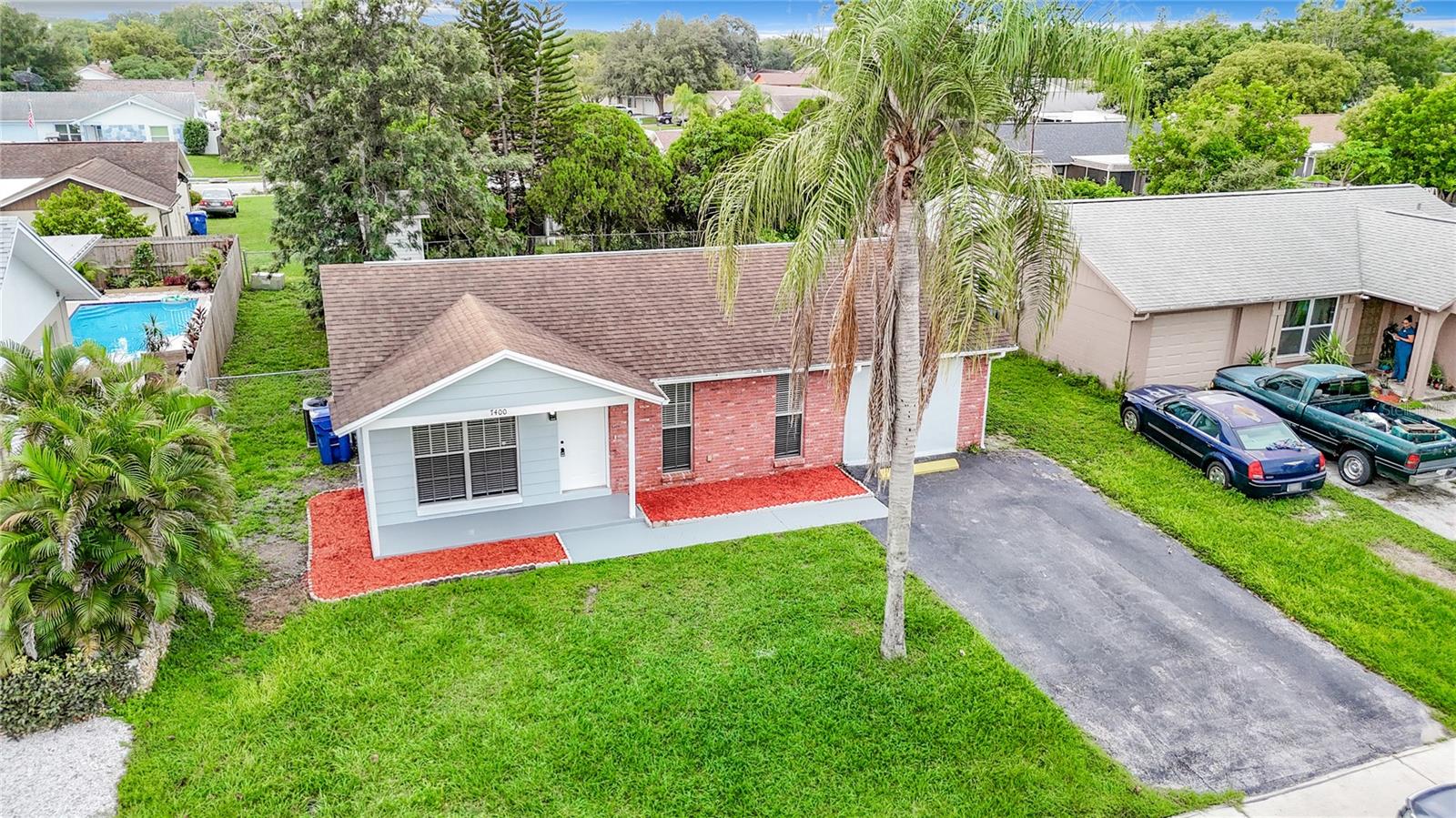7400 MITCHELL RANCH RD — photo 2