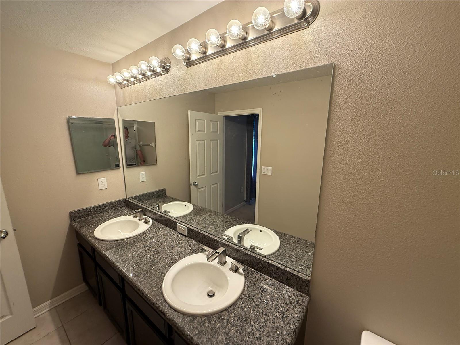 6629 HOLLY HEATH DR — photo 10