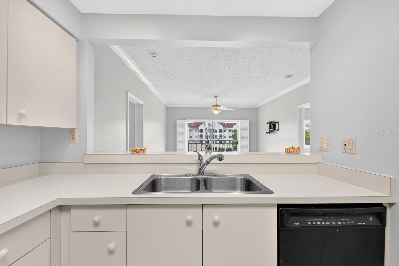 3731 SARASOTA SQUARE BLVD #205D — photo 12