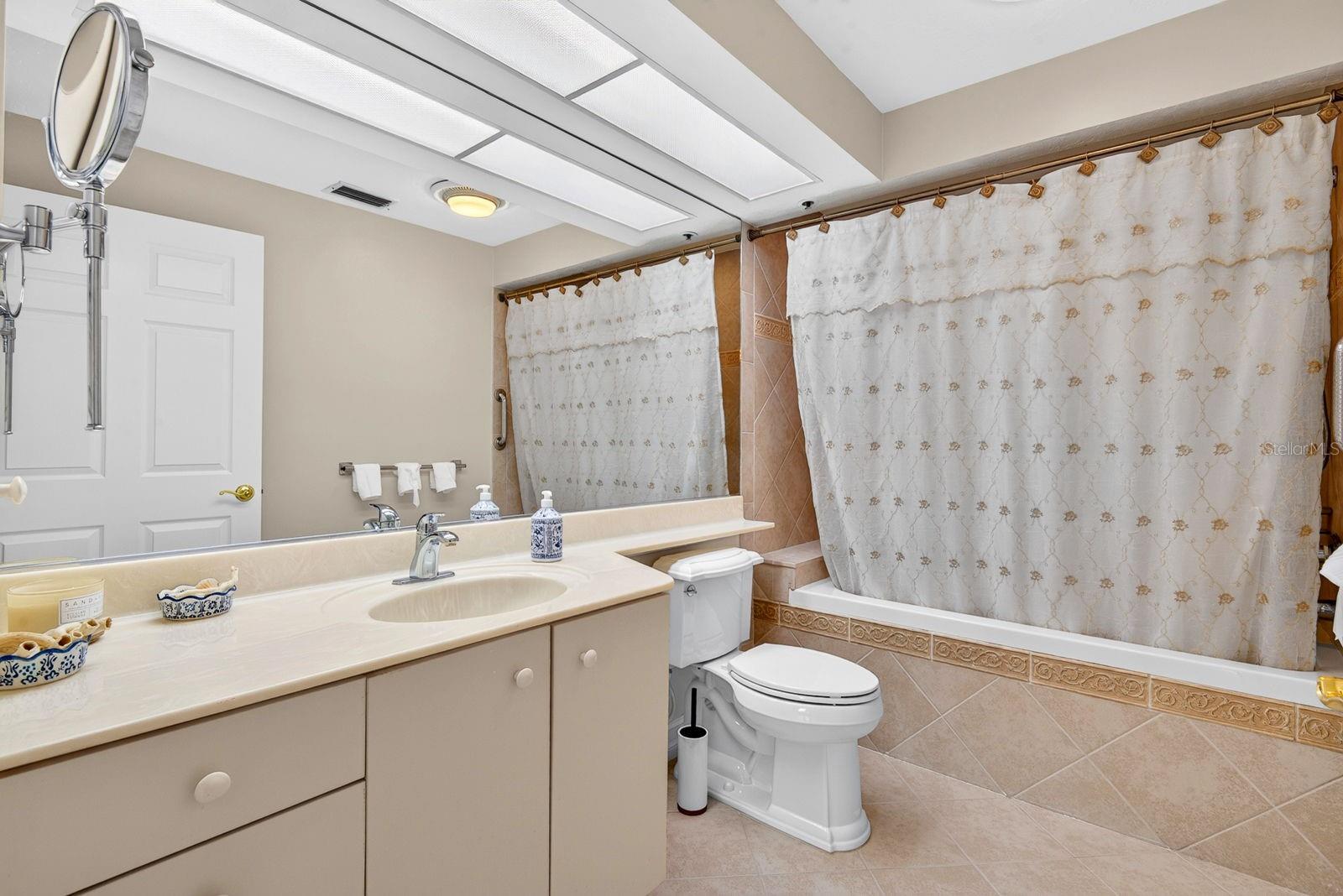 3731 SARASOTA SQUARE BLVD #205D — photo 35