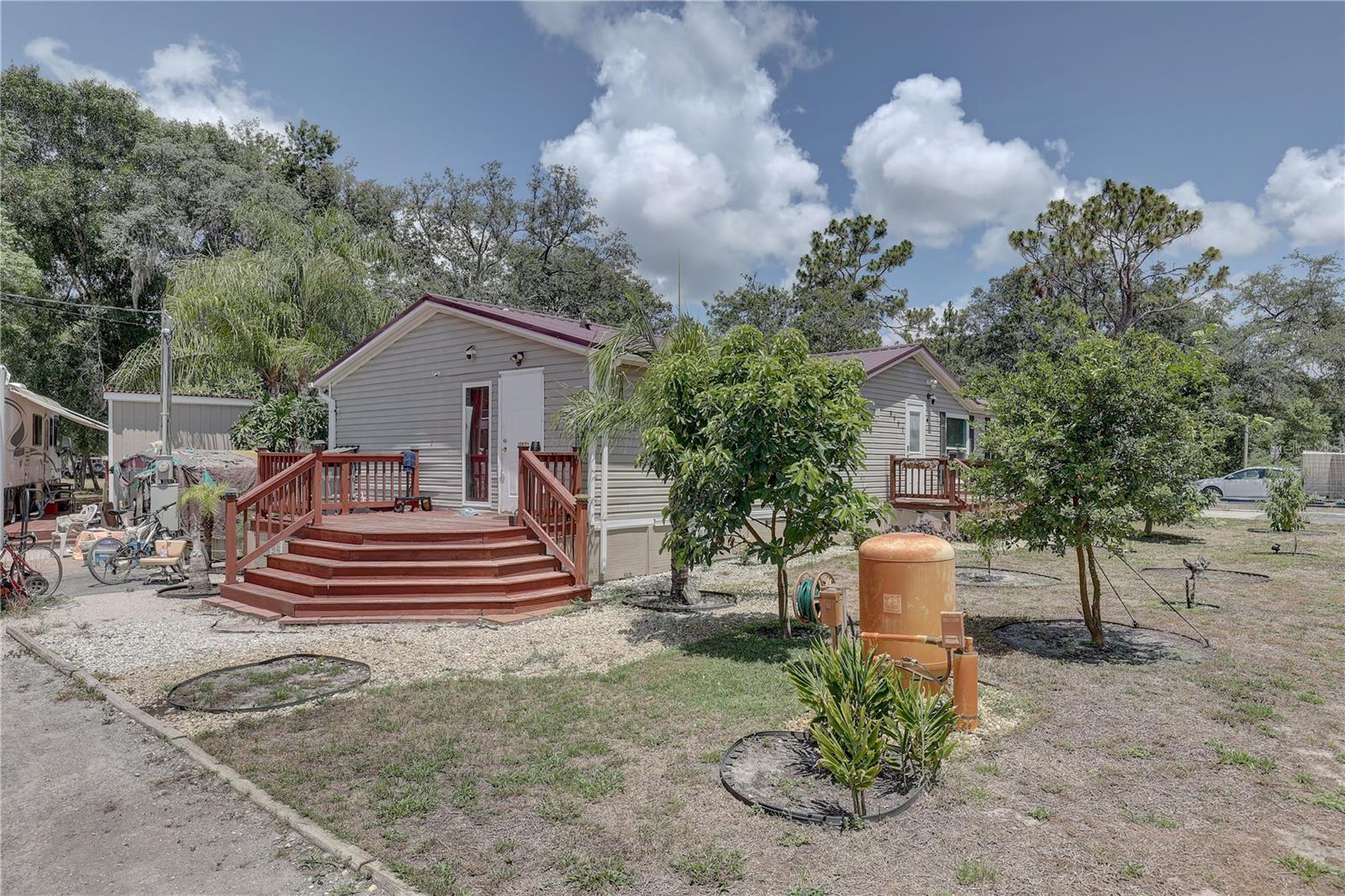 9501 ESTELLE ST — photo 36