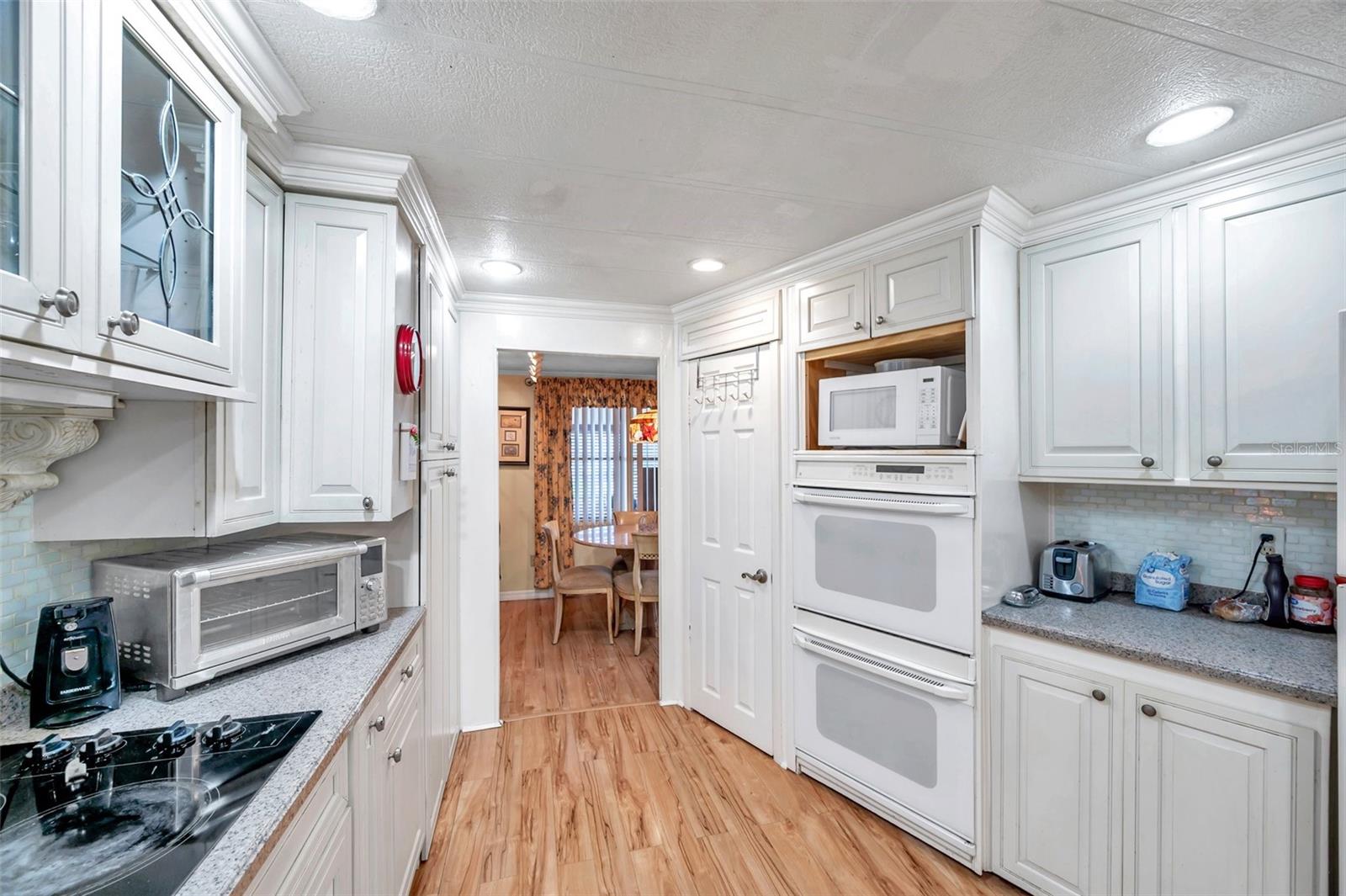 6524 ROOSEVELT DR — photo 12