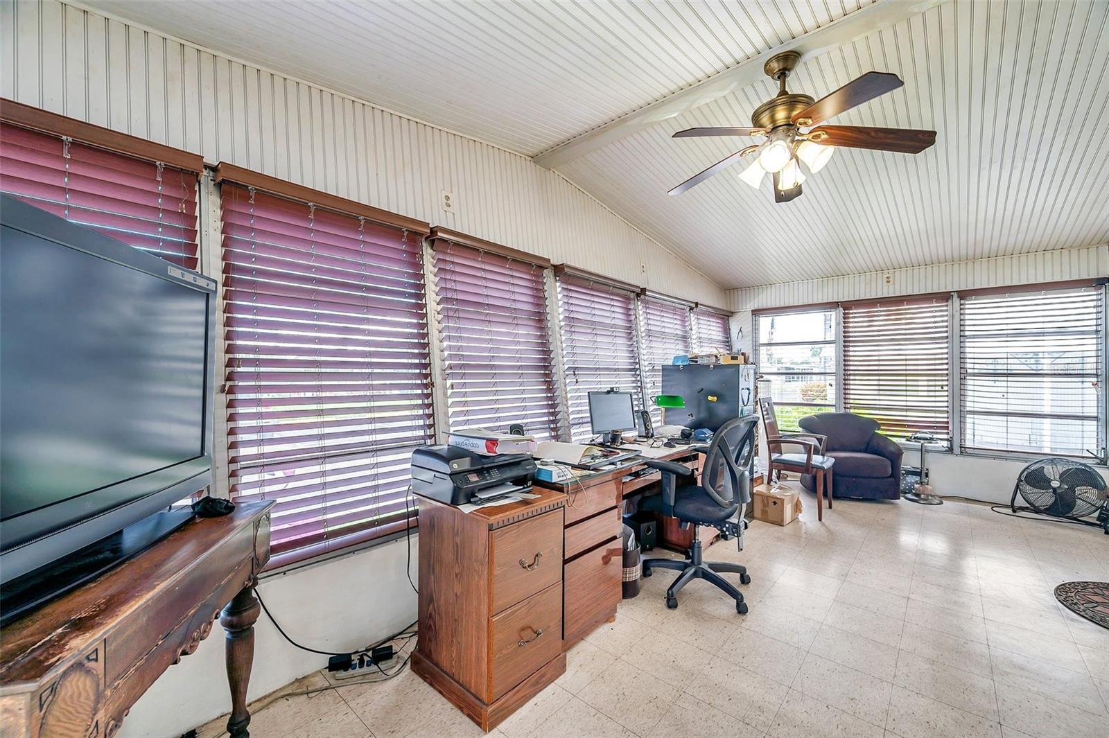 6524 ROOSEVELT DR — photo 29