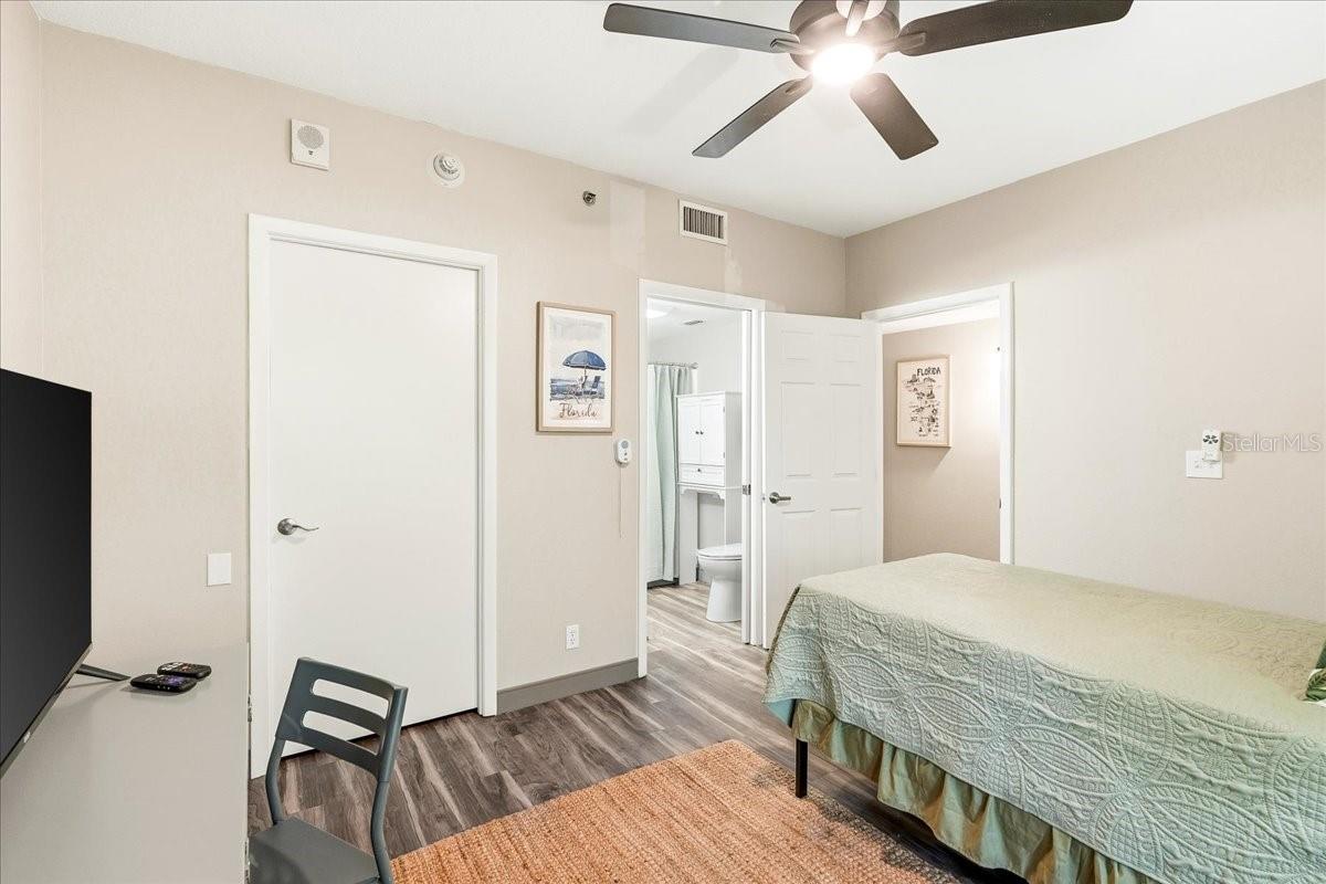 4540 BEE RIDGE RD #175 — photo 21
