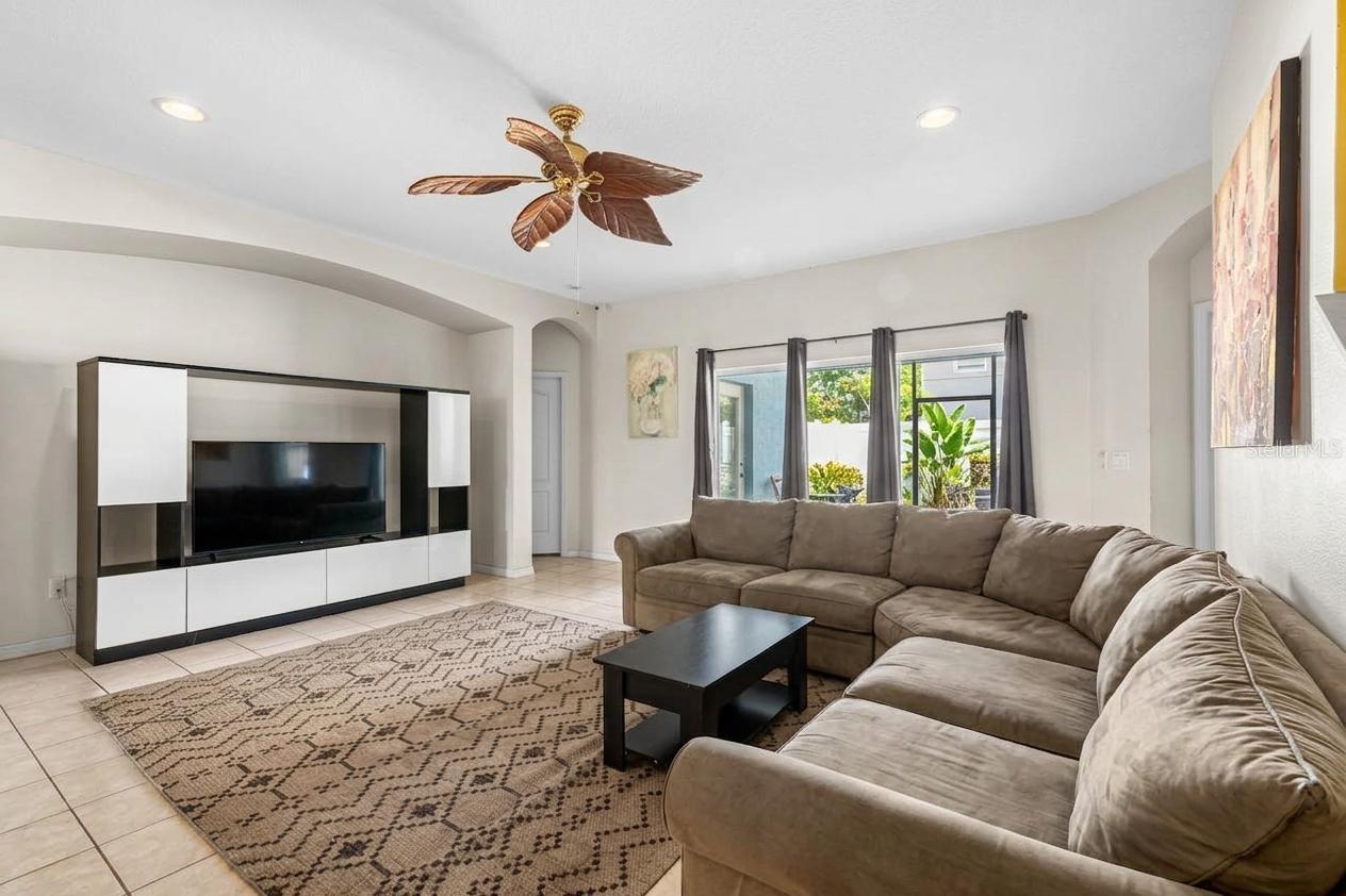 444 YORK DALE DR — photo 11