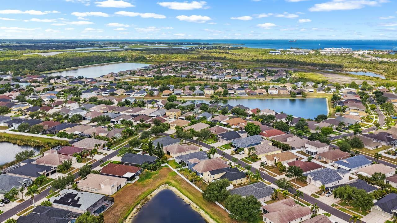 444 YORK DALE DR — photo 31