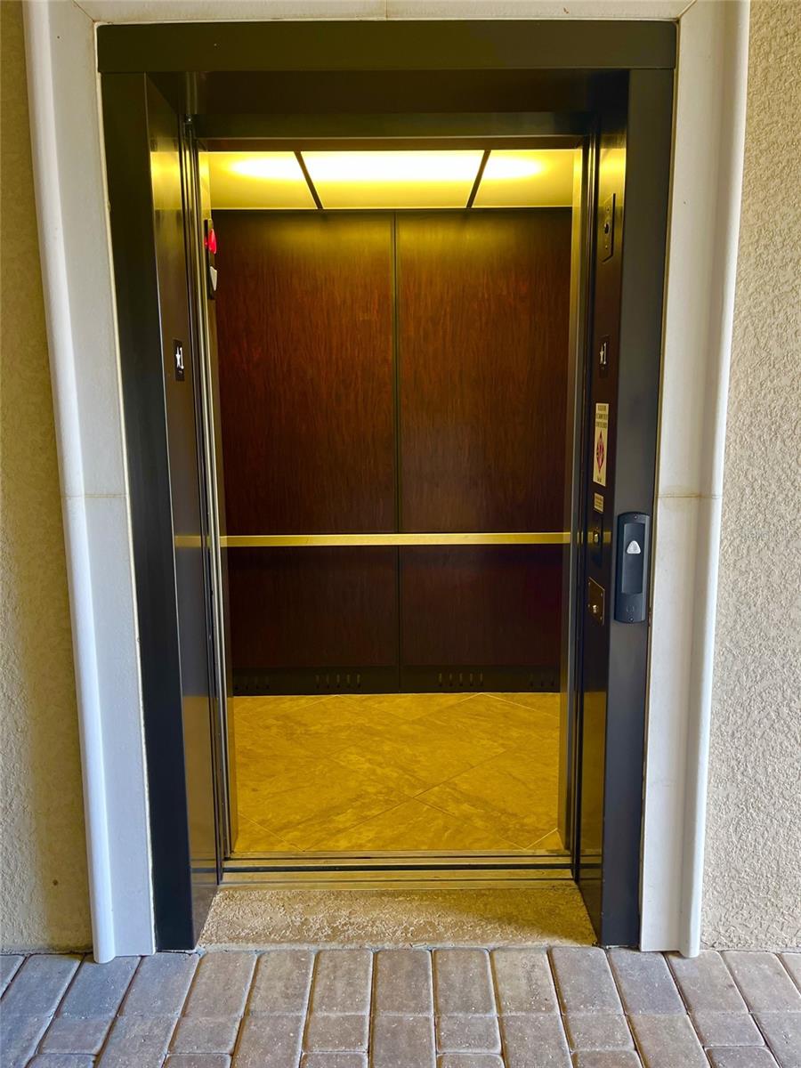 17108 VARDON TER #401 — photo 30