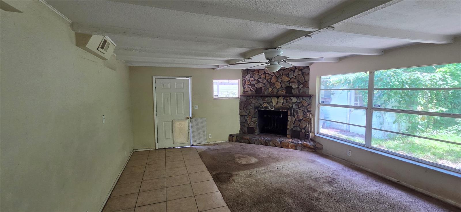 8944 MARIGOLD DR — photo 4