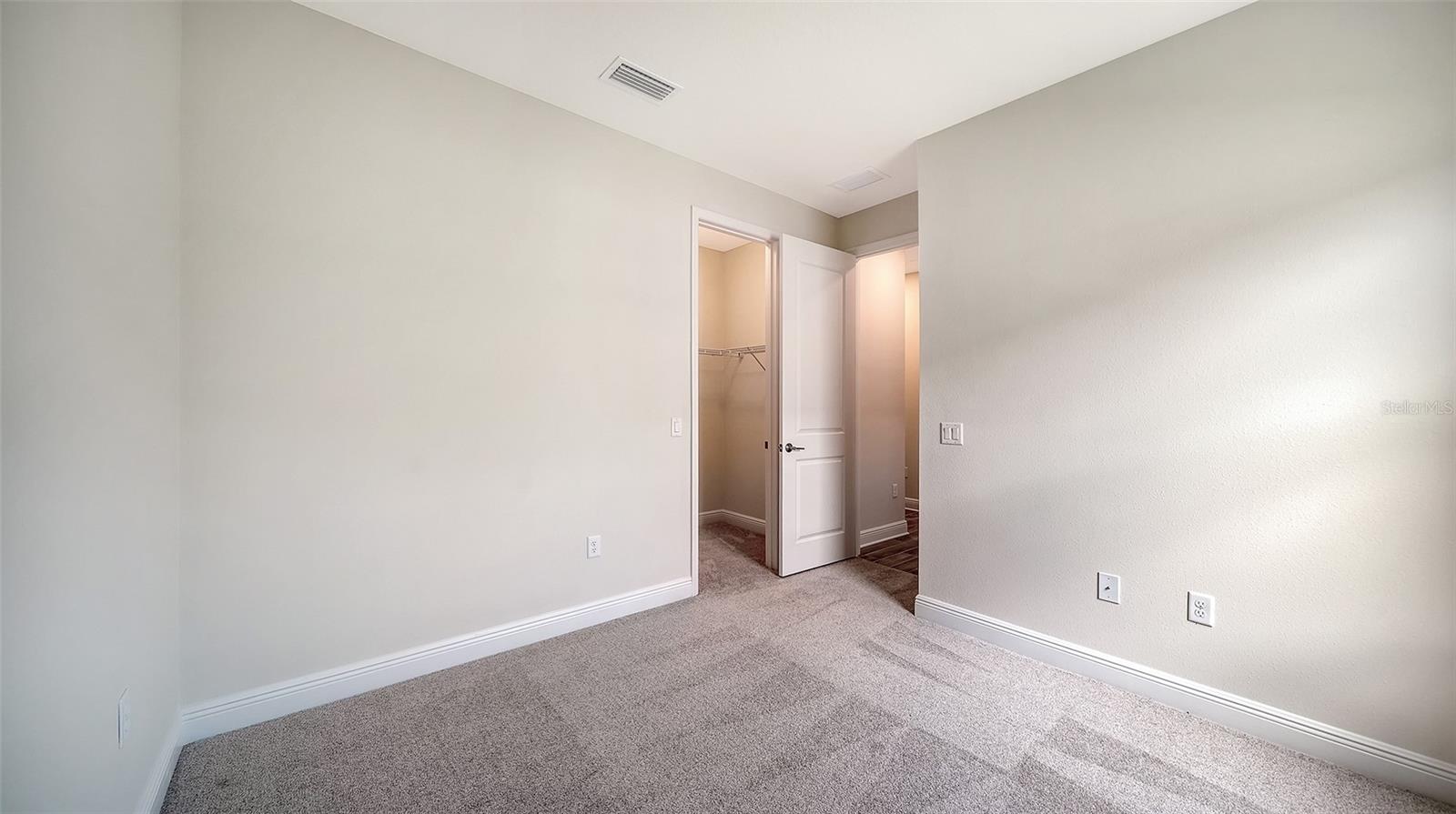 4408 SPOON BLADE DR — photo 32