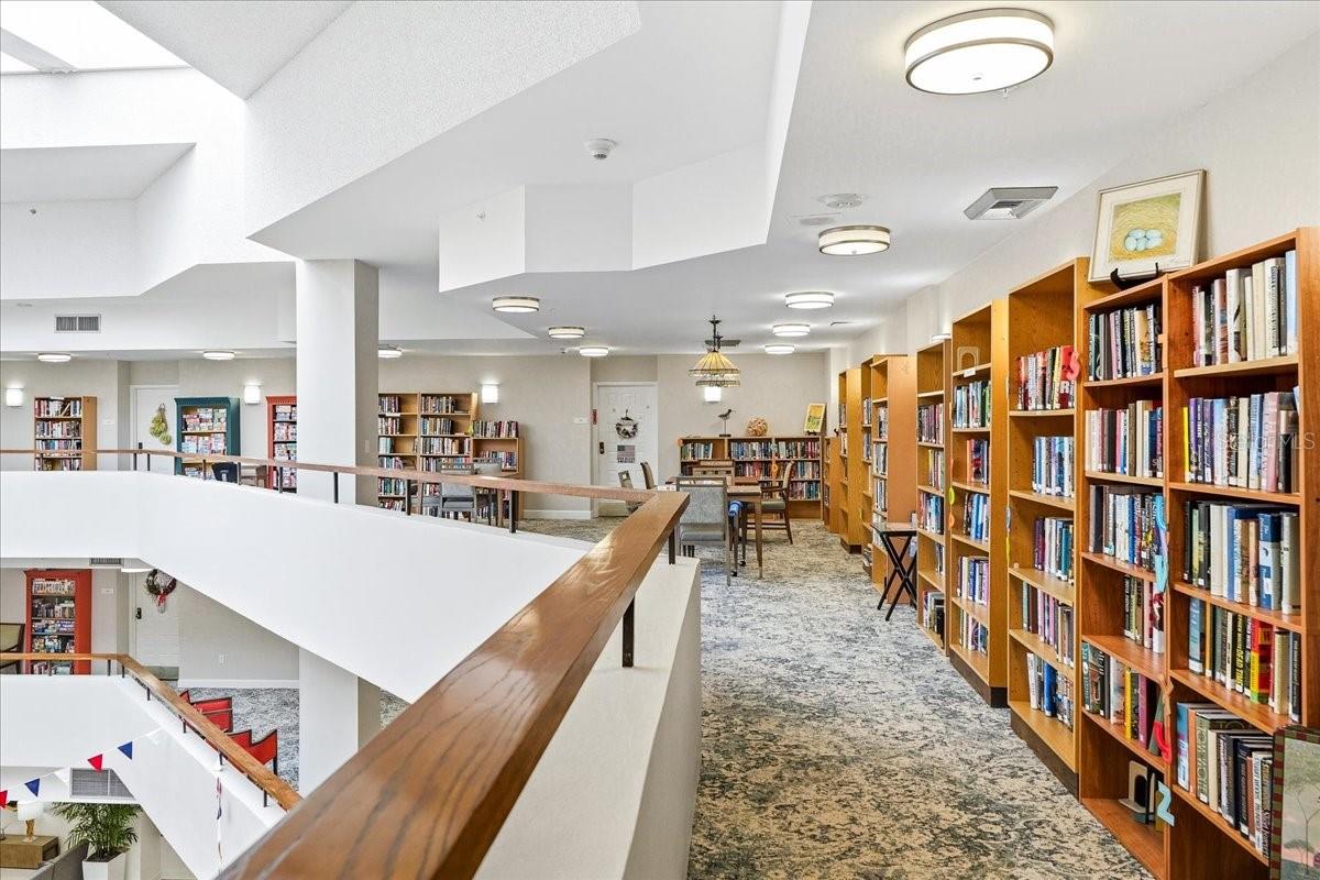 4540 BEE RIDGE RD #Villa 1 — photo 33
