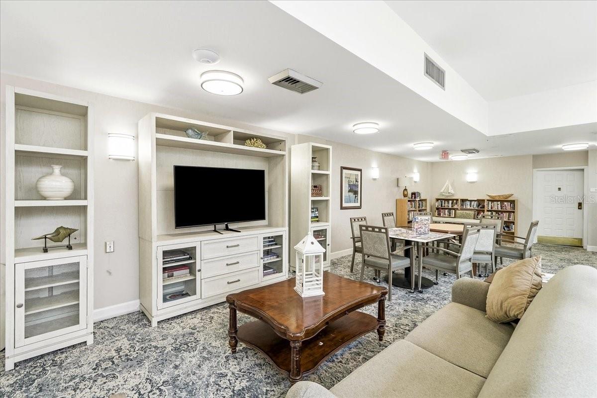 4540 BEE RIDGE RD #Villa 1 — photo 35