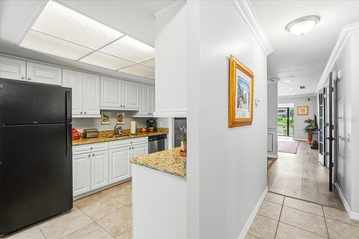 4540 BEE RIDGE RD #Villa 1 — photo 5