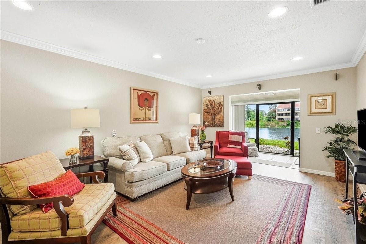 4540 BEE RIDGE RD #Villa 1 — photo 2