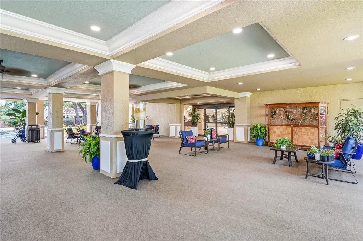 4540 BEE RIDGE RD #Villa 1 — photo 43