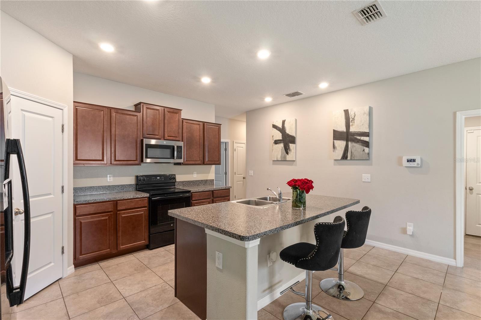 2987 MOULDEN HOLLOW DR — photo 11