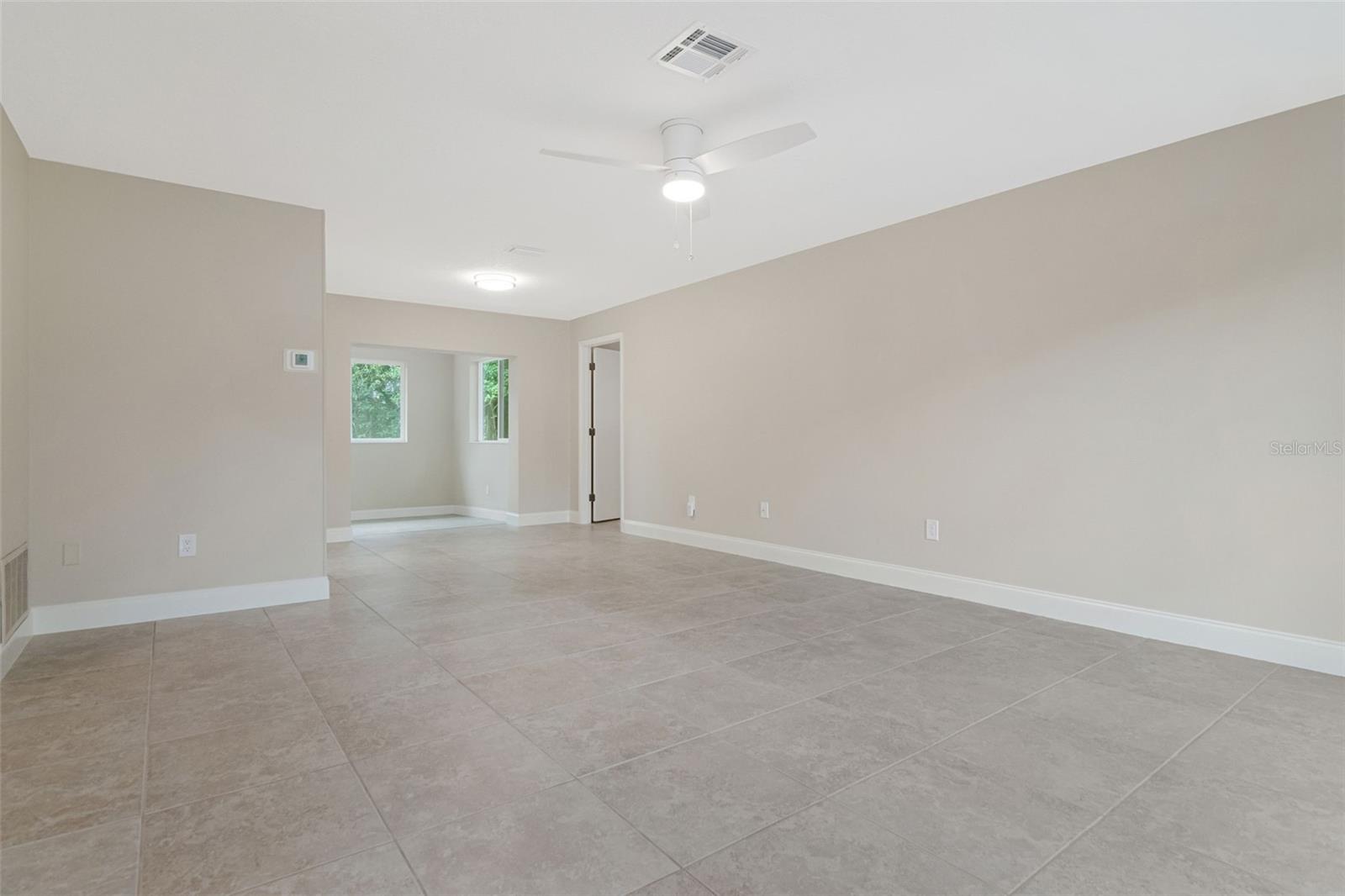 2958 DUNDEE DR — photo 3