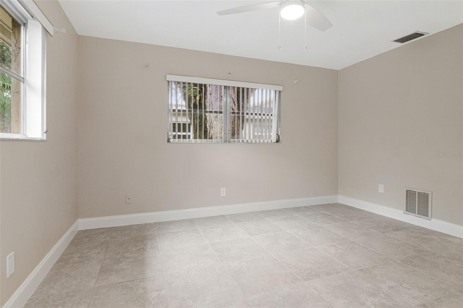 2958 DUNDEE DR — photo 31