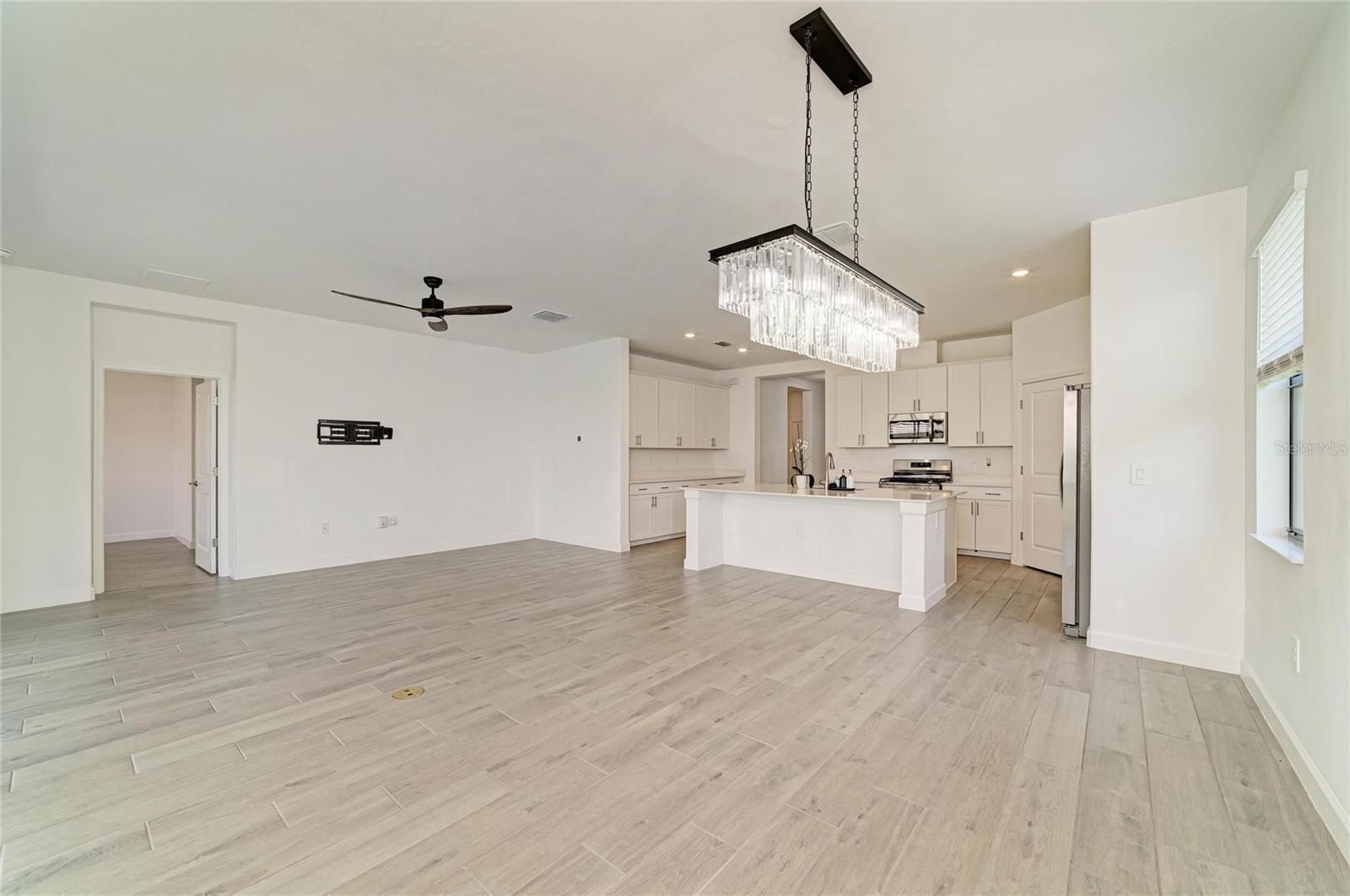 15045 SERENE SHORES LOOP — photo 18