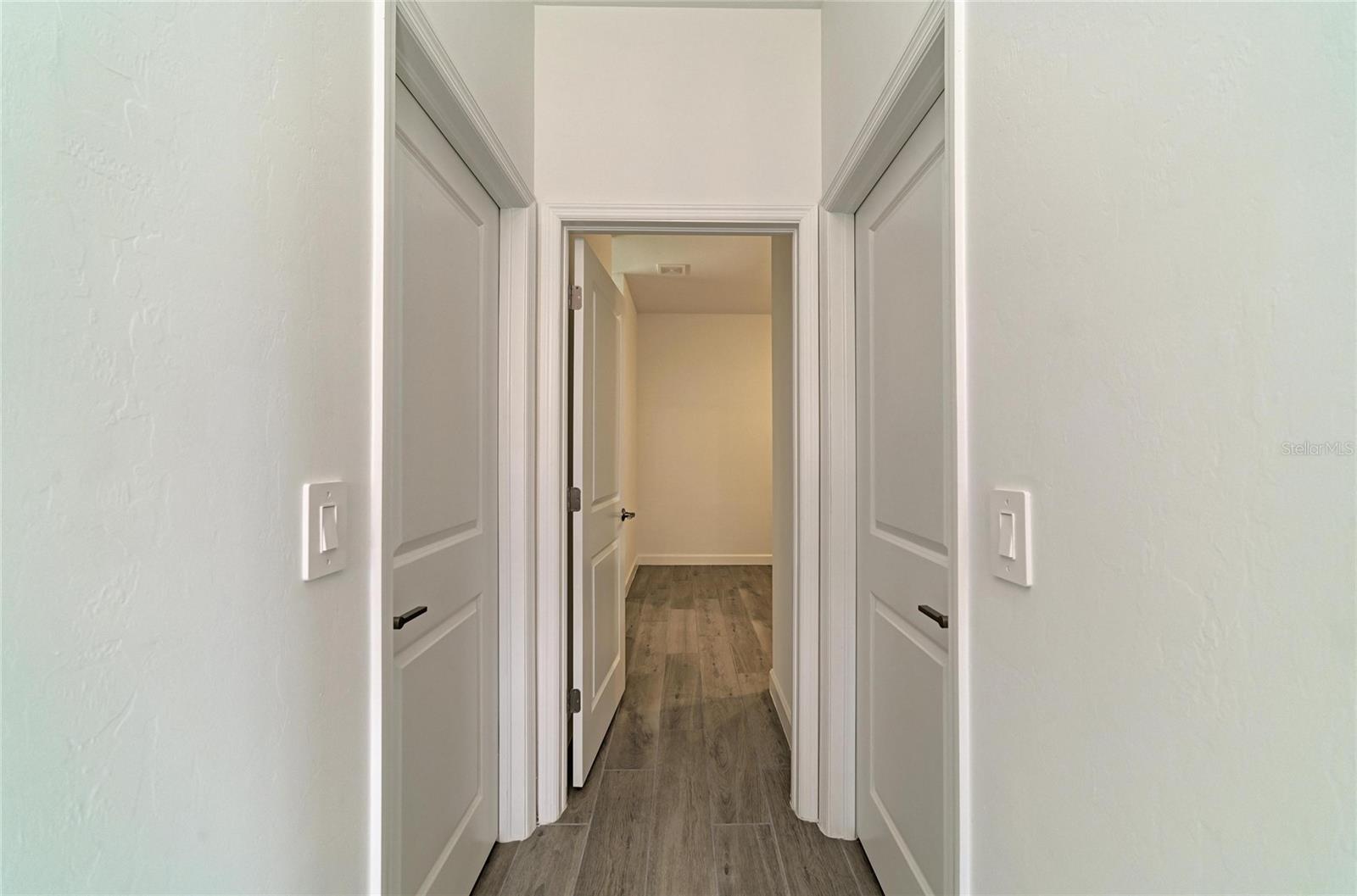 15045 SERENE SHORES LOOP — photo 36
