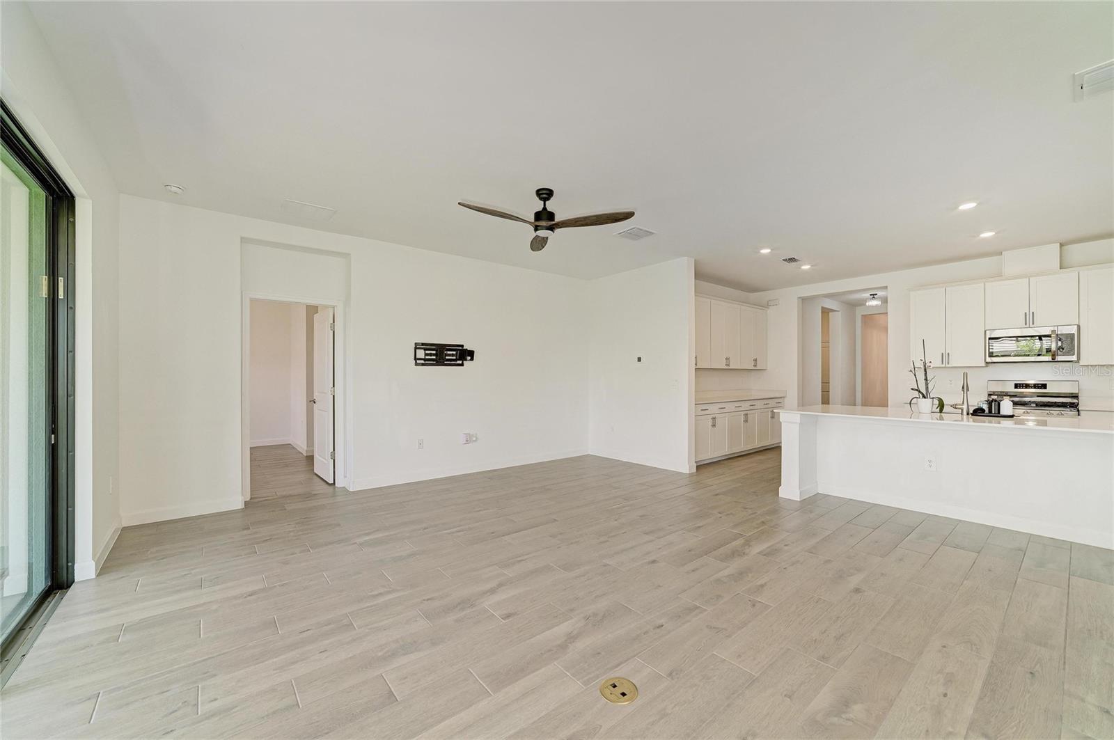15045 SERENE SHORES LOOP — photo 21